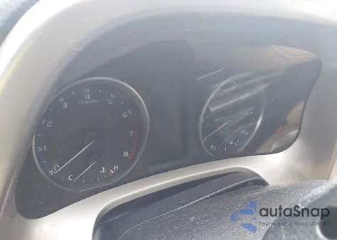 2018 Toyota Rav4 Xle из США, поврежденный, VIN JTMRFREV7JJ231018